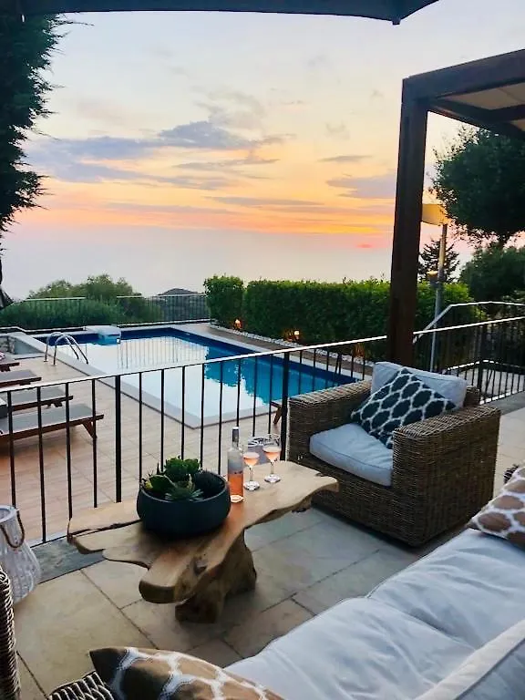 Villa Elia - Of Vigli Villas Khalikeri